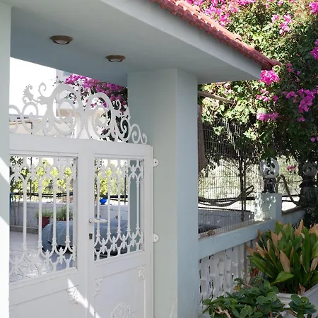 Tina's House בית נופש