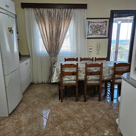 Spacious 2br With Balconies Σπίτι διακοπών