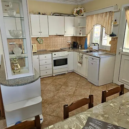 Spacious 2br With Balconies