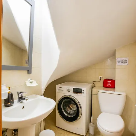 Spacious 2br With Balconies * Κάρπαθος