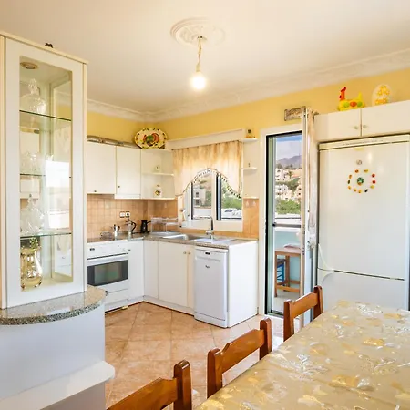 Spacious 2br With Balconies