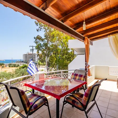 Spacious 2br With Balconies *