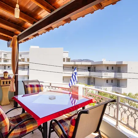 Σπίτι διακοπών Spacious 2br With Balconies