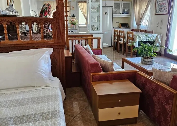 Tina's House בית נופש *