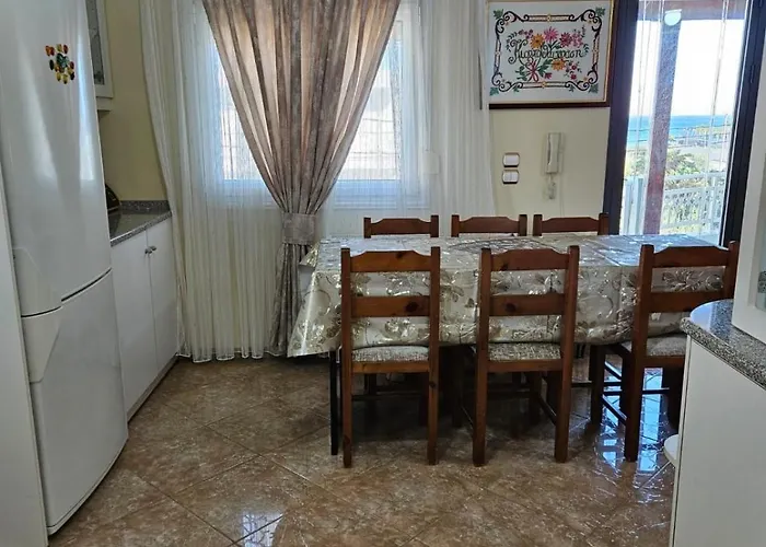 Tina's House בית נופש